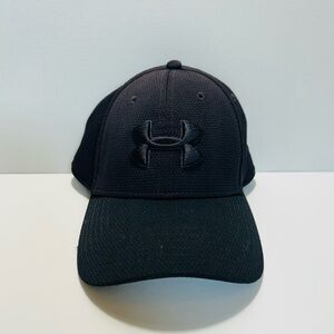 Under Armour Dark Black Mesh Cap
